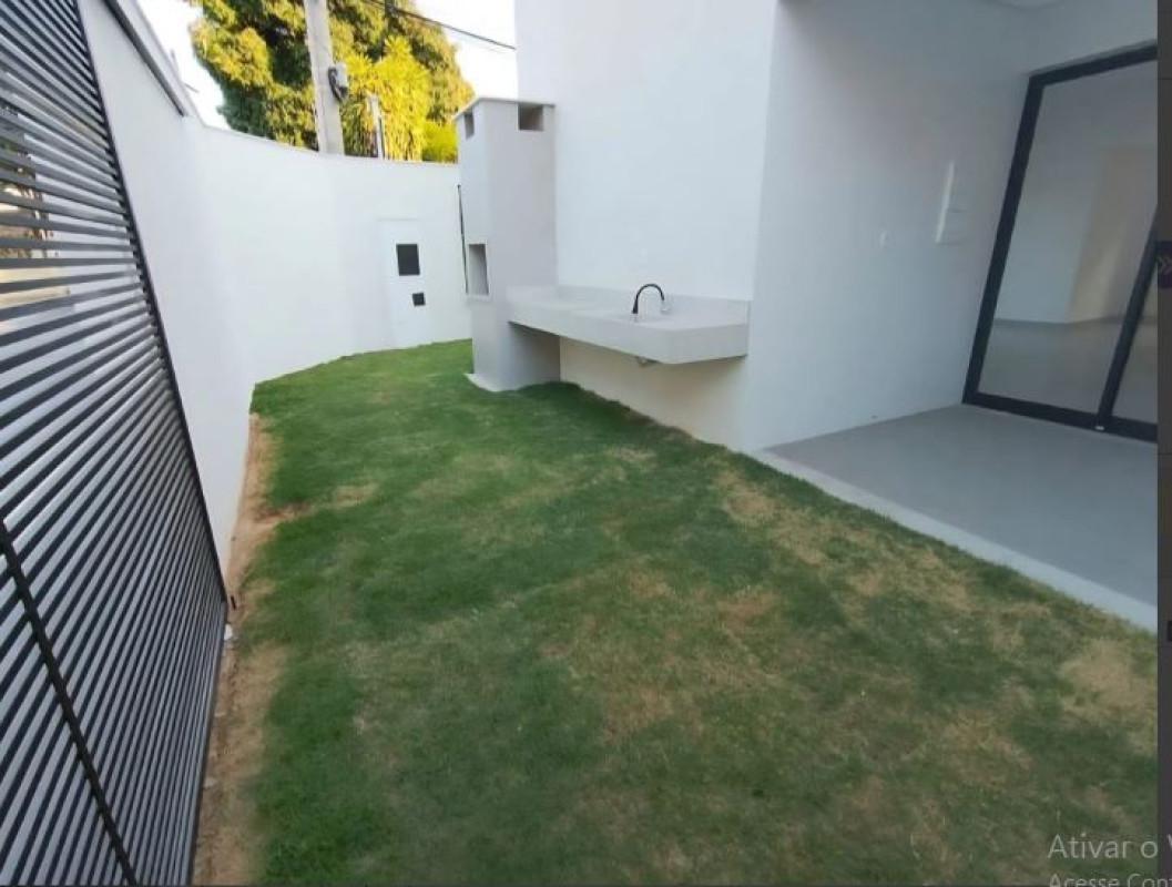 Casa, Planalto, 3 Quartos, 0 Vaga, 1 Suíte