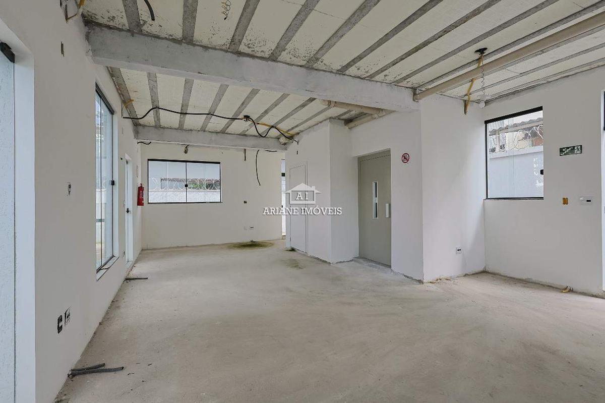 Casa Comercial, Prado, 0 Quarto, 0 Vaga