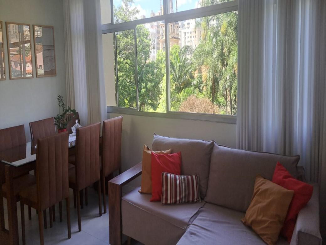 Apartamento, Funcionários, 2 Quartos, 1 Suíte