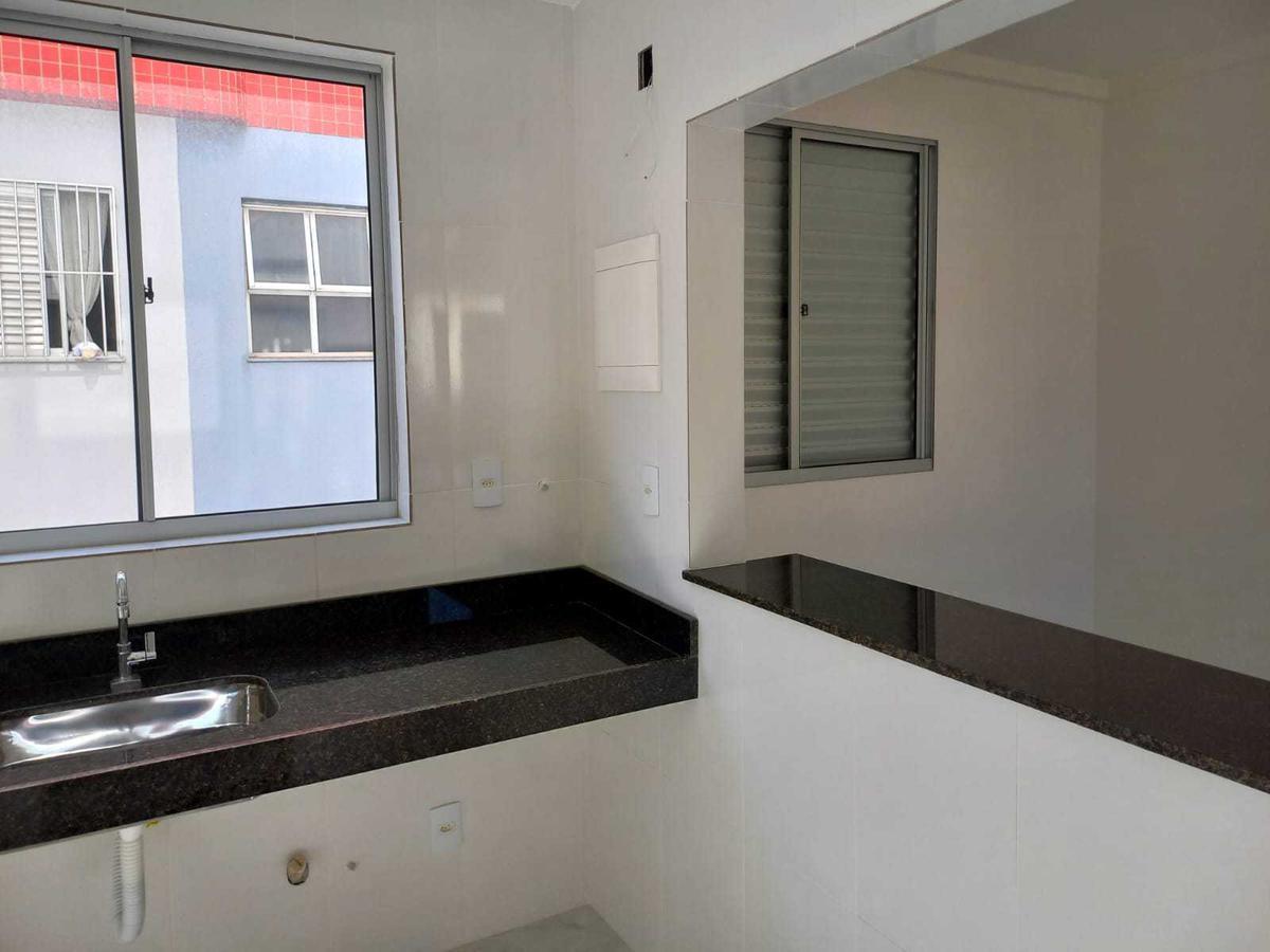 Apartamento, Sagrada Família, 3 Quartos, 2 Vagas, 1 Suíte