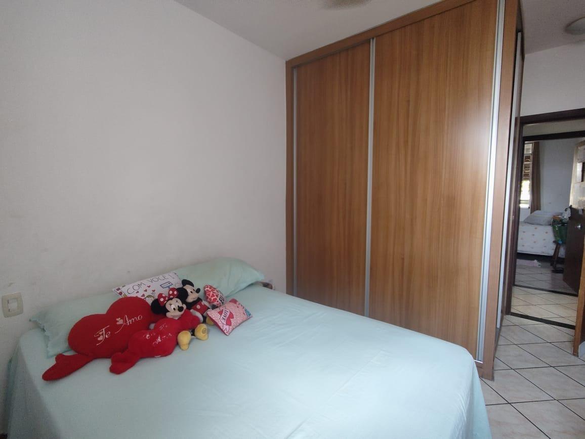 Casa, Santa Terezinha, 2 Quartos, 2 Vagas