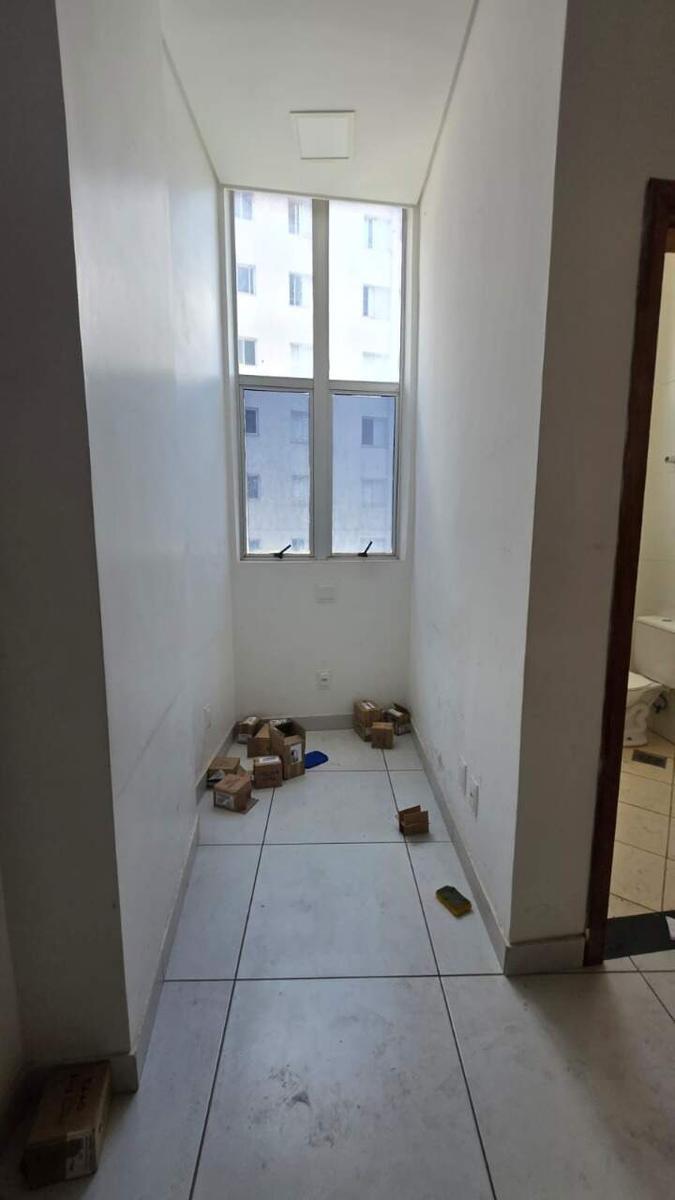 Loja, Buritis, 1 Vaga