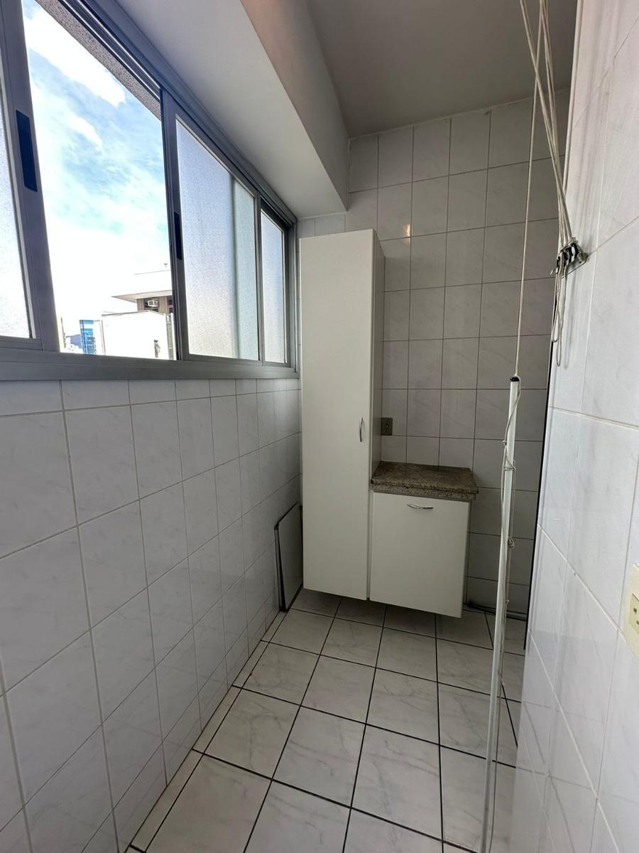 Apartamento, Funcionários, 2 Quartos, 2 Vagas
