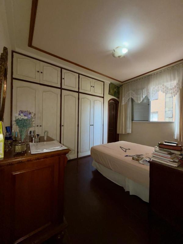 Apartamento, Santo Agostinho, 4 Quartos, 2 Vagas, 1 Suíte