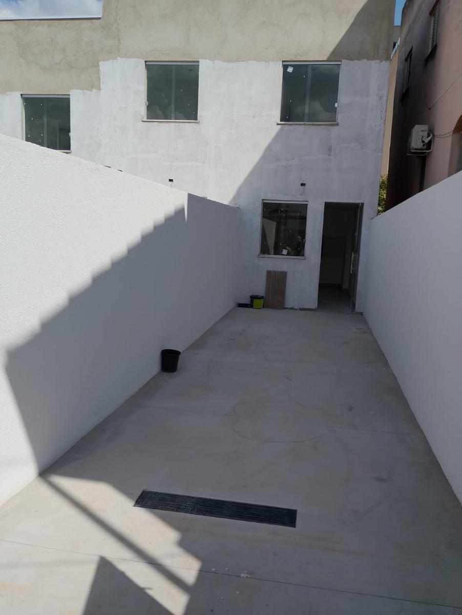 Casa, Jardim Leblon, 2 Quartos, 2 Vagas