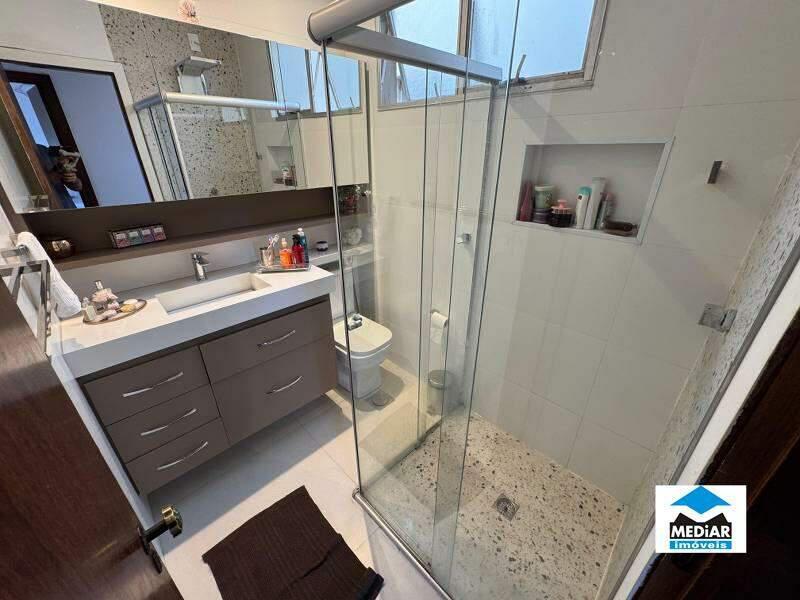 Apartamento, Sagrada Família, 3 Quartos, 1 Vaga, 1 Suíte