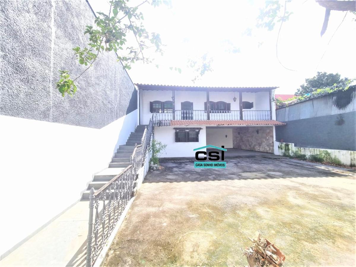 Casa, Cachoeirinha, 4 Quartos, 6 Vagas, 1 Suíte