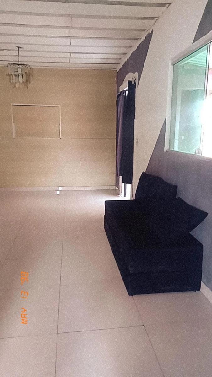 Casa, Jardim Vitória, 2 Quartos, 4 Vagas, 1 Suíte