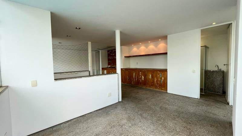 Cobertura, Serra, 4 Quartos, 2 Vagas, 1 Suíte
