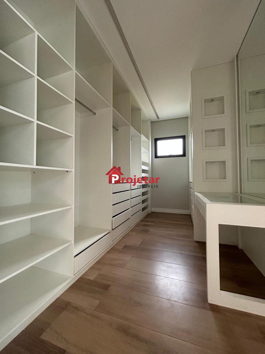Casa, Gran Royalle, 4 Quartos, 5 Vagas, 2 Suítes