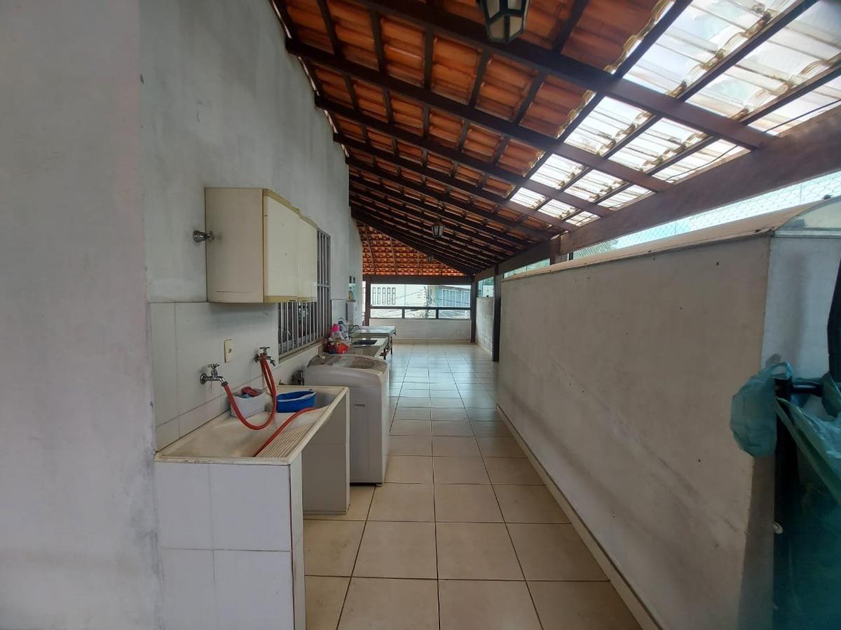 Casa, Nova Floresta, 6 Quartos, 3 Vagas, 4 Suítes