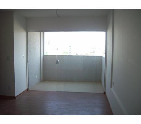 Apartamento, Castelo, 3 Quartos, 2 Vagas, 1 Suíte