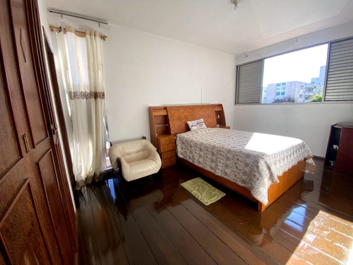 Casa, São José, 6 Quartos, 4 Vagas, 2 Suítes