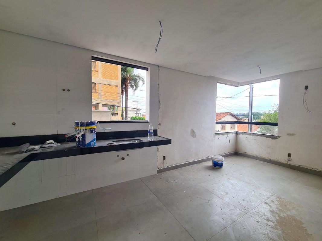 Casa, Ouro Preto, 3 Quartos, 4 Vagas, 1 Suíte