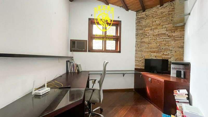 Casa, São Luiz (pampulha), 5 Quartos, 11 Vagas, 4 Suítes