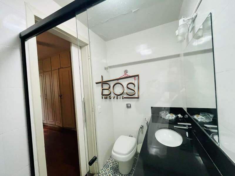 Apartamento, Funcionários, 4 Quartos, 2 Vagas, 1 Suíte