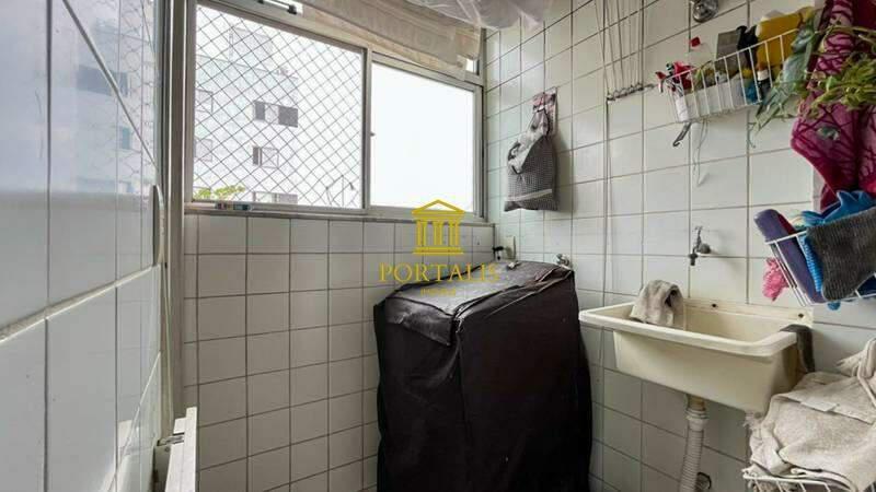 Apartamento, Castelo, 3 Quartos, 1 Vaga, 1 Suíte