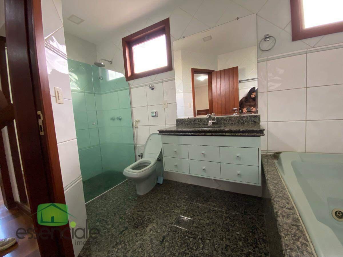 Casa, Conjunto Água Branca, 3 Quartos, 4 Vagas, 1 Suíte