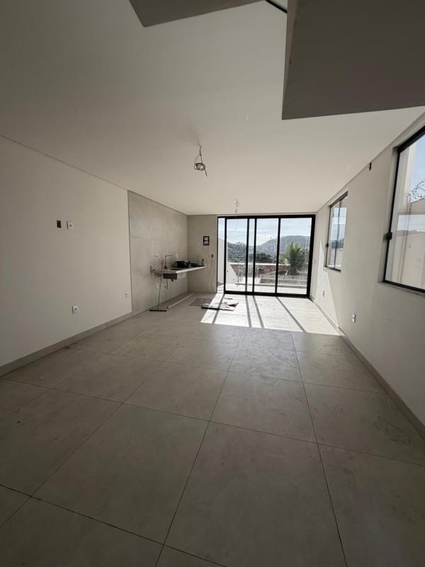 Casa, Masterville, 3 Quartos, 4 Vagas, 1 Suíte