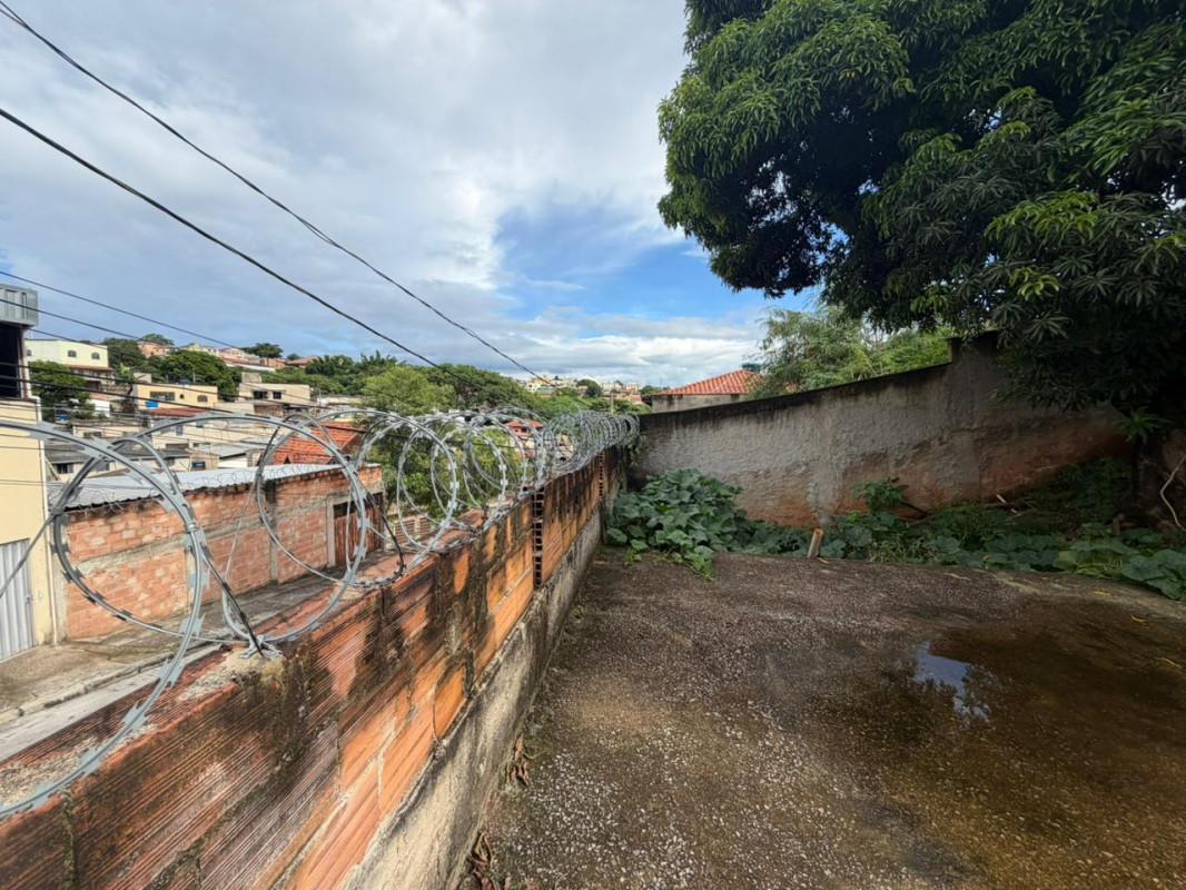 Lote, Jardim Guanabara, 3 Quartos, 2 Vagas