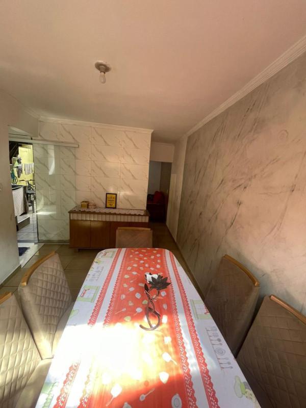 Casa, Castanheira (barreiro), 2 Quartos, 0 Vaga, 1 Suíte