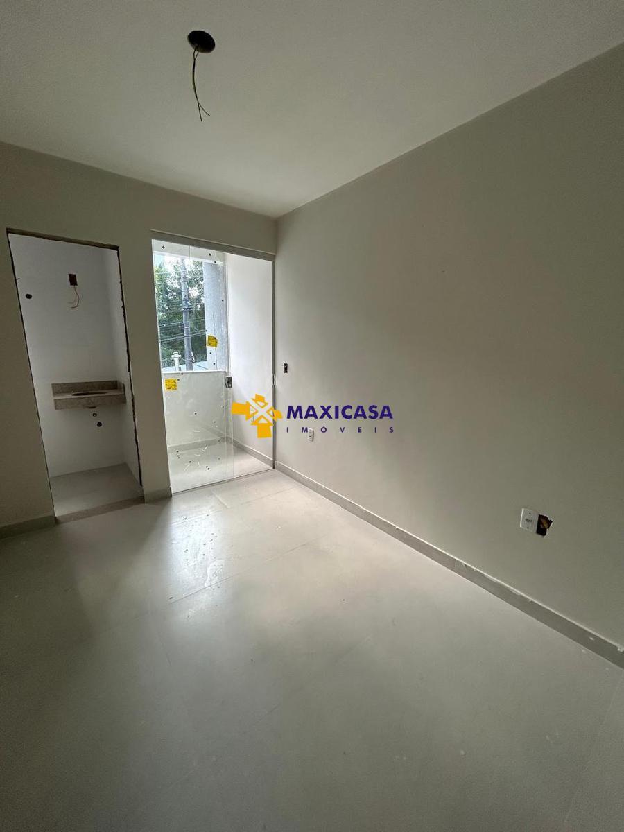 Casa, Planalto, 2 Quartos, 1 Vaga, 1 Suíte