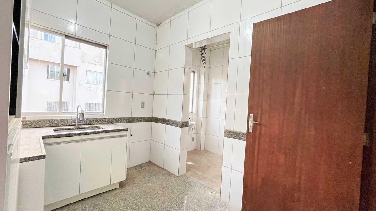 Cobertura, Santa Efigênia, 4 Quartos, 1 Vaga, 2 Suítes