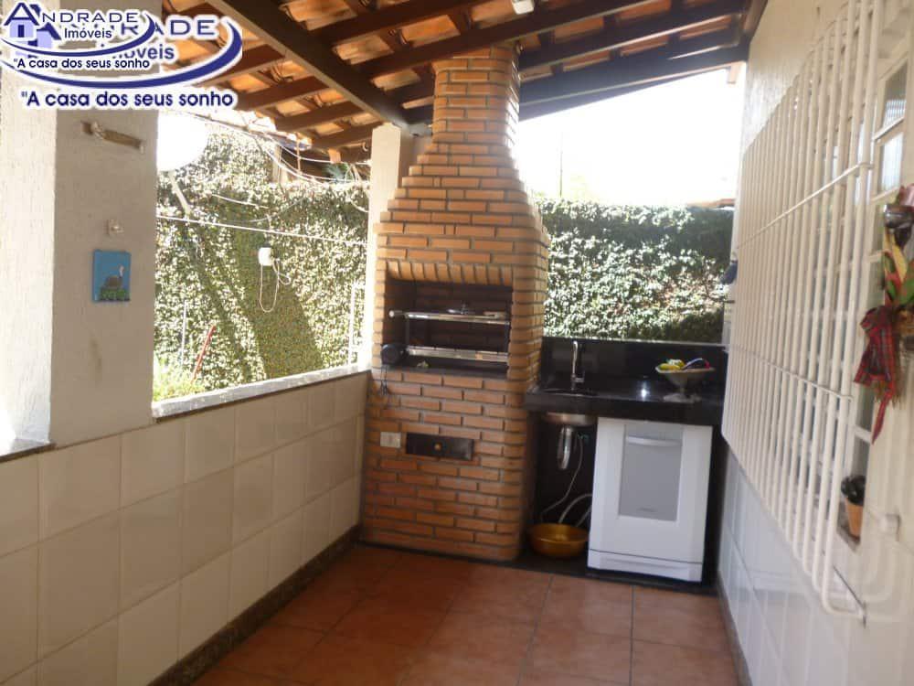 Casa, Santa Terezinha, 3 Quartos, 2 Vagas, 2 Suítes