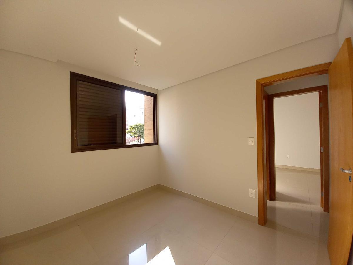 Cobertura, Prado, 4 Quartos, 3 Vagas, 1 Suíte