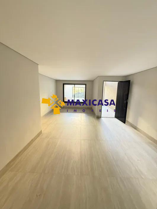 Casa, Jaraguá, 4 Quartos, 4 Vagas, 1 Suíte