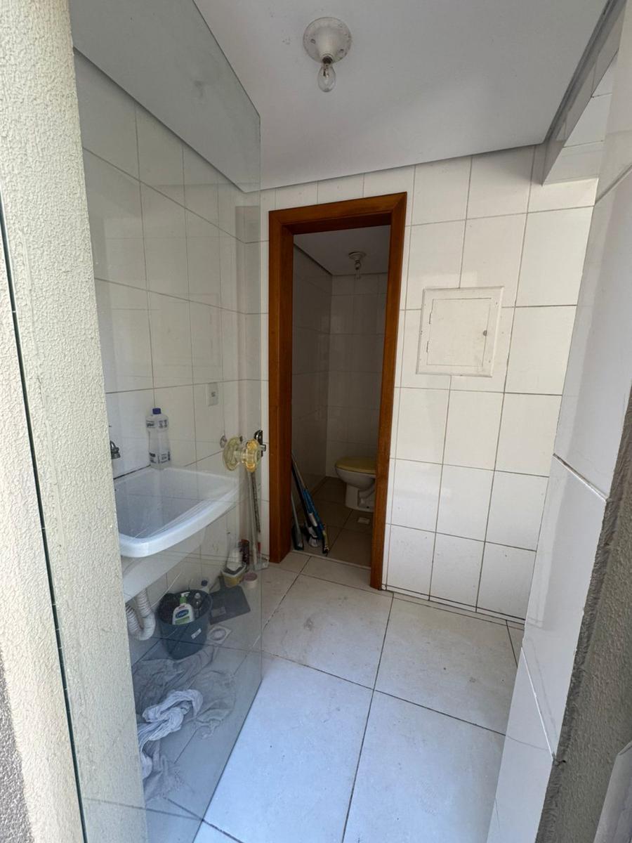 Apartamento, Floresta, 3 Quartos, 2 Vagas, 1 Suíte