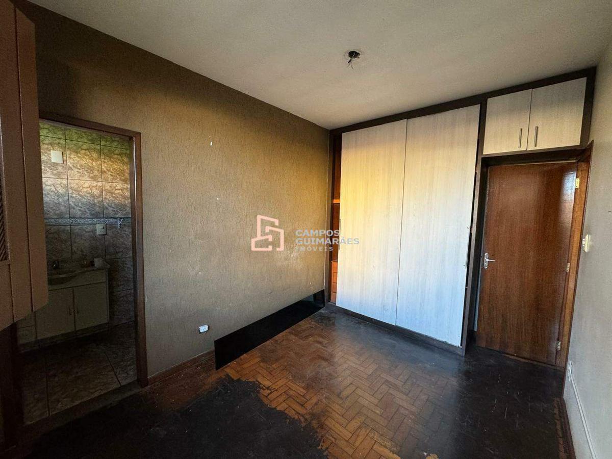 Casa, Tirol, 3 Quartos, 2 Vagas, 1 Suíte