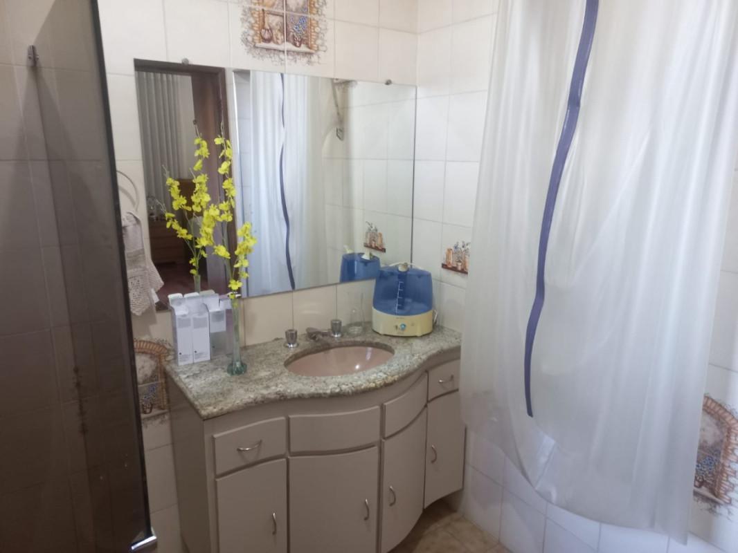 Casa, Planalto, 4 Quartos, 4 Vagas, 1 Suíte