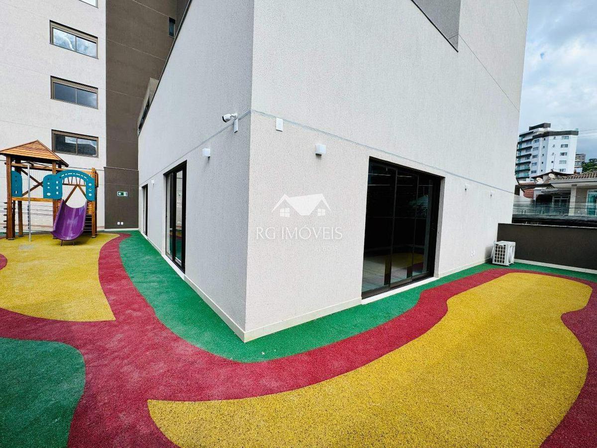 Apartamento, Barreiro, 3 Quartos, 2 Vagas, 1 Suíte