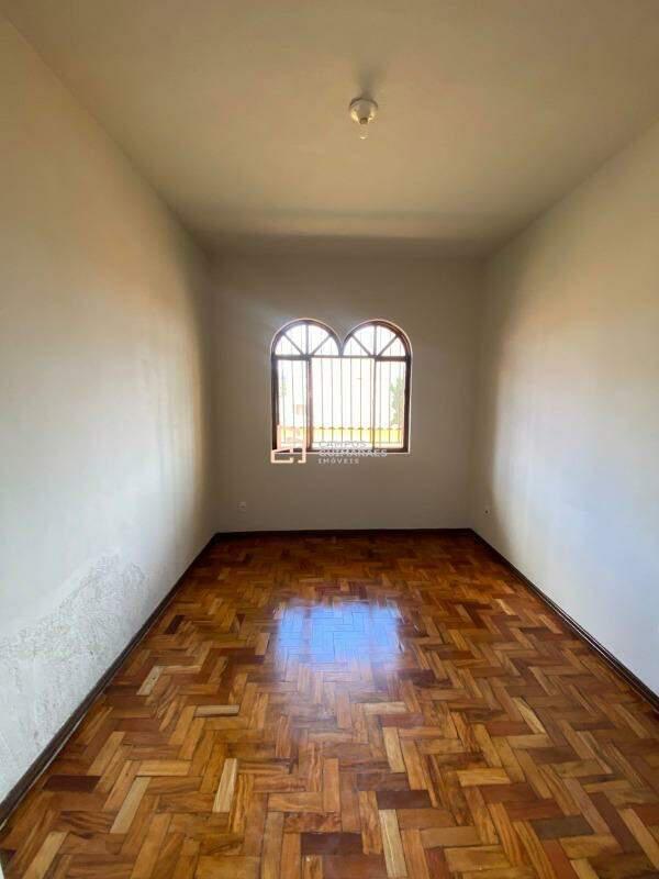 Casa, Santa Helena, 4 Quartos, 2 Vagas, 1 Suíte