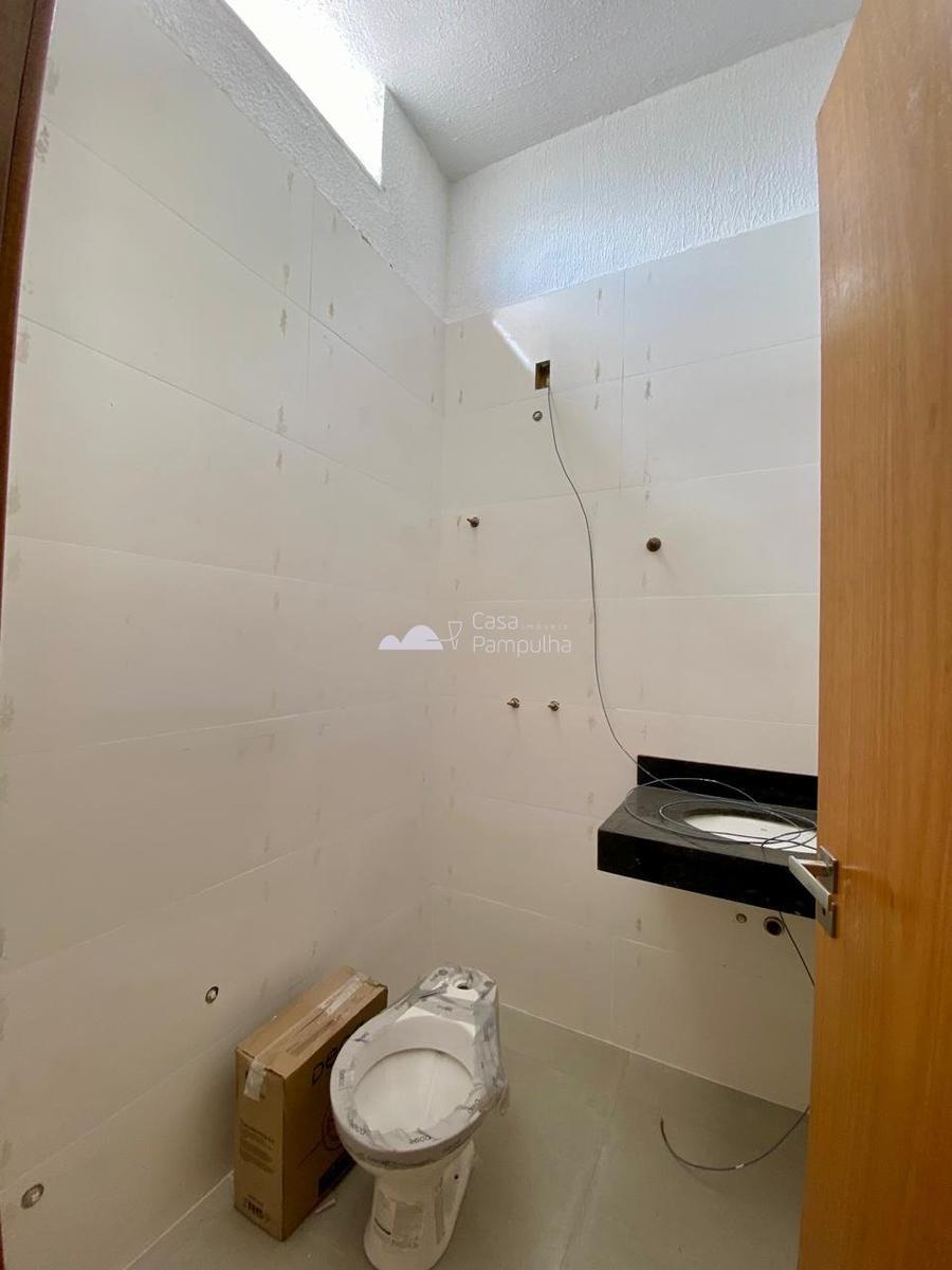 Casa, Jardim dos Comerciários, 2 Quartos, 3 Vagas