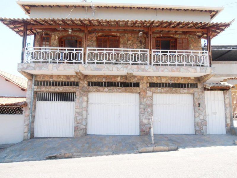 Casa, Novo Riacho, 4 Quartos, 4 Vagas, 1 Suíte