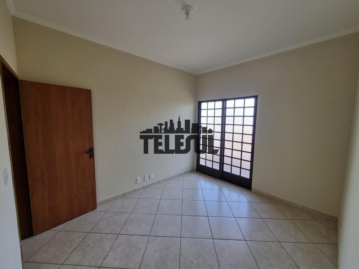 Casa, Jardim Zinoca, 3 Quartos, 2 Vagas, 1 Suíte