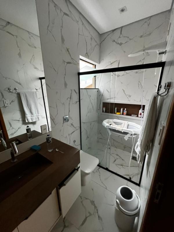 Casa, Centro, 4 Quartos, 2 Vagas, 4 Suítes