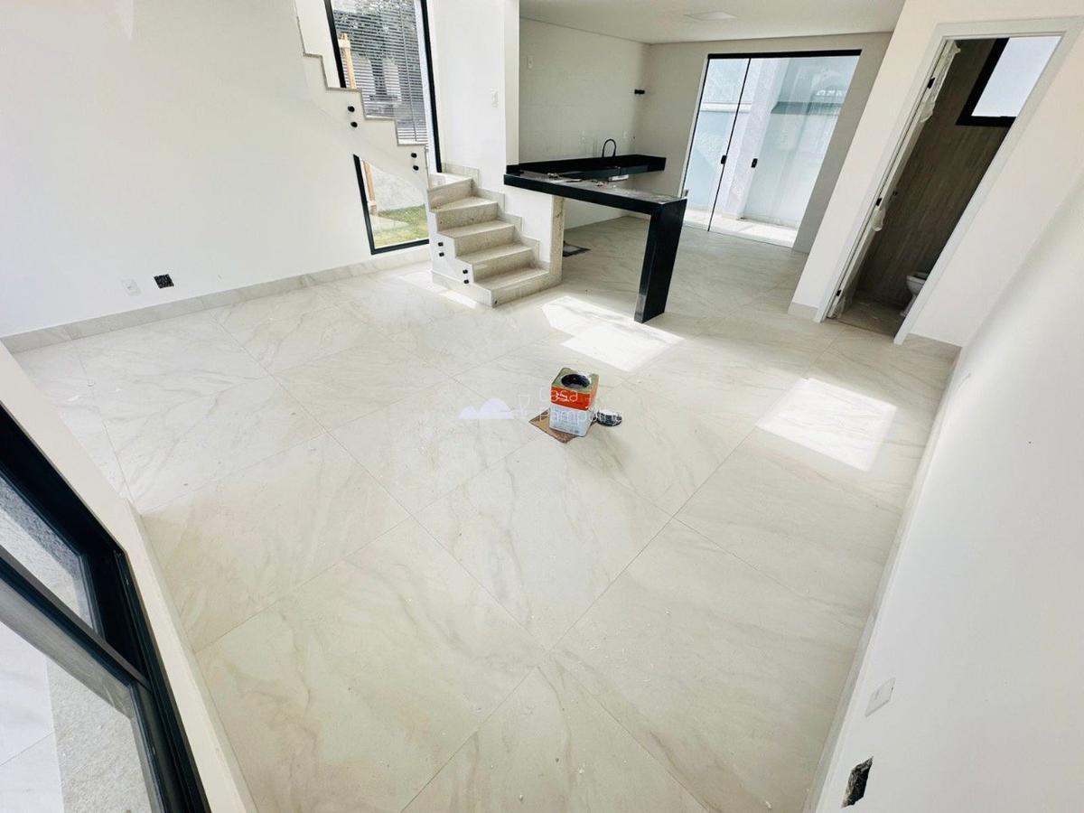Casa, Planalto, 3 Quartos, 1 Vaga, 1 Suíte
