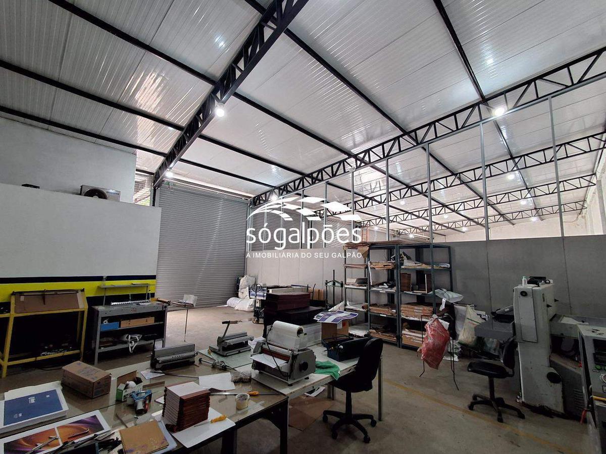 Galpão, Jonas Veiga