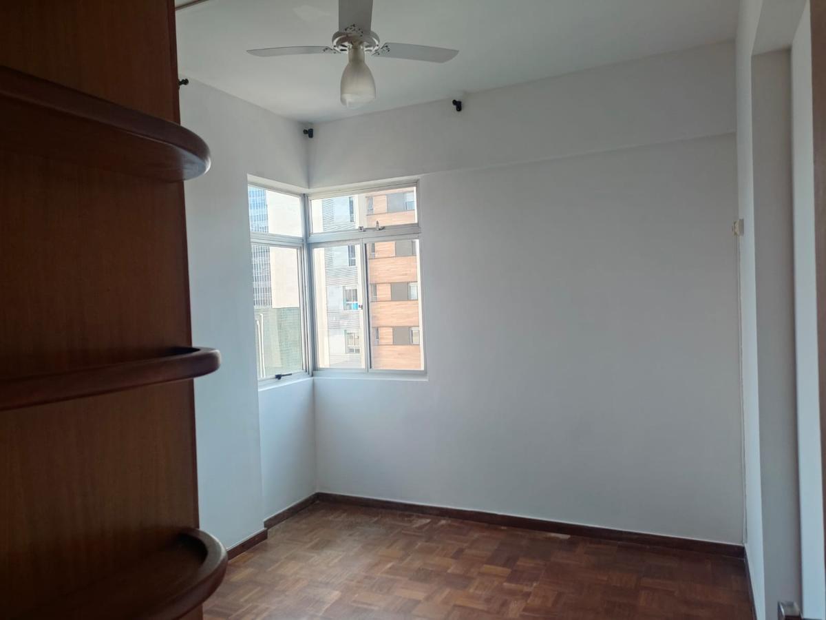Apartamento, Funcionários, 1 Quarto