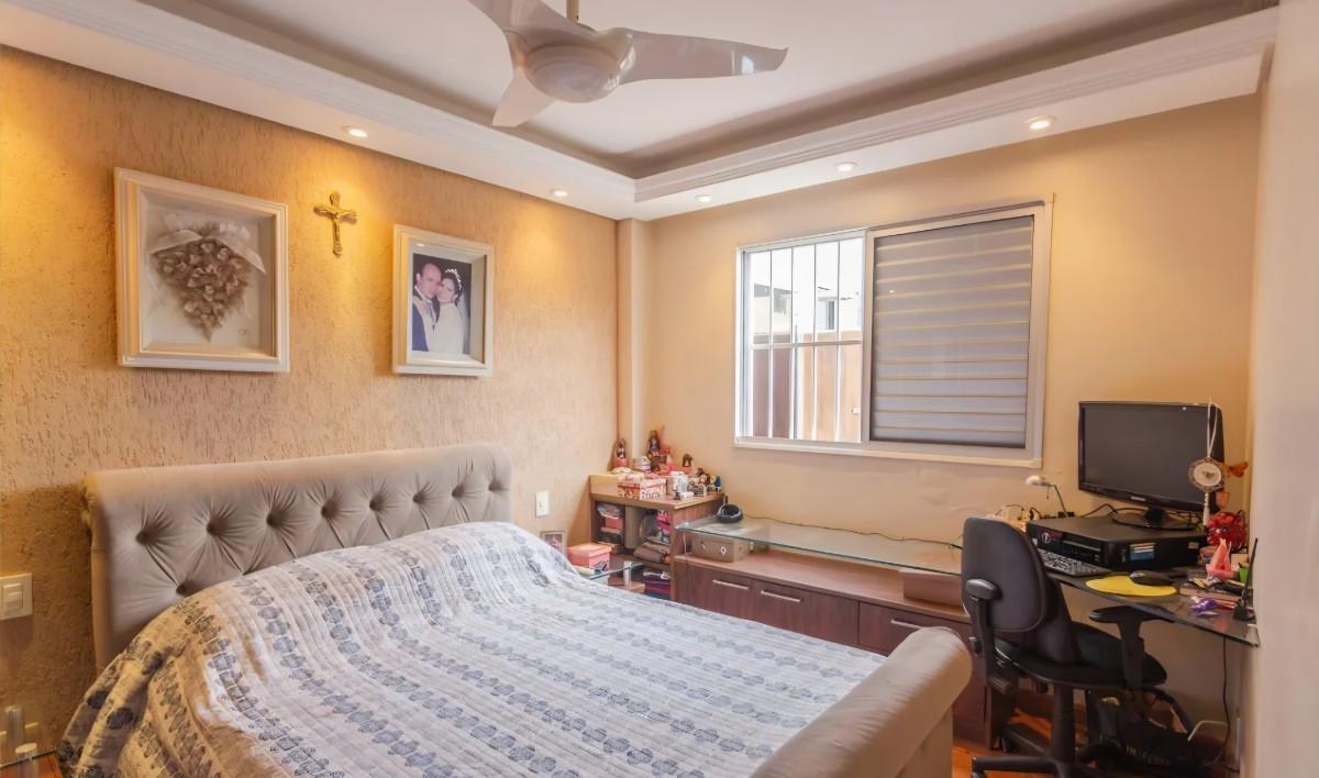 Apartamento, Sagrada Família, 3 Quartos, 2 Vagas, 1 Suíte