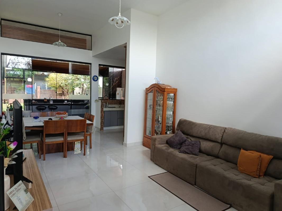 Casa, Novo Santos Dumont, 3 Quartos, 2 Vagas, 1 Suíte