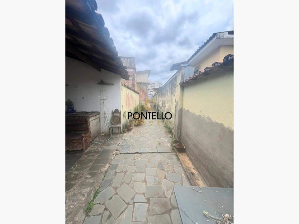 Casa, Centro, 4 Quartos, 4 Vagas