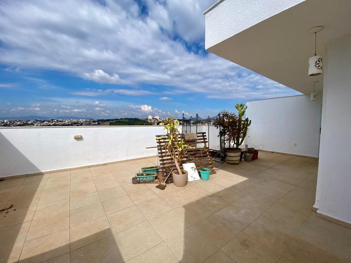 Apartamento, Jardim dos Comerciários (venda Nova), 2 Quartos, 1 Vaga