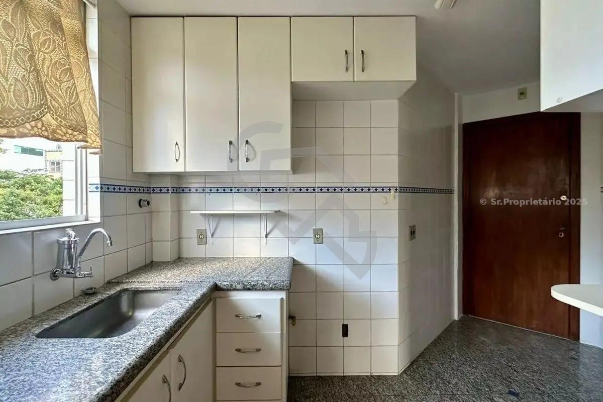 Cobertura, Luxemburgo, 3 Quartos, 2 Vagas, 2 Suítes