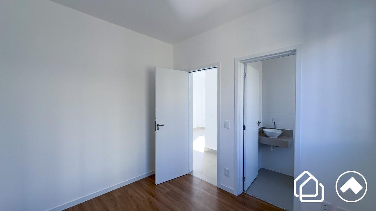 Apartamento, Grajaú, 2 Quartos, 2 Vagas, 1 Suíte