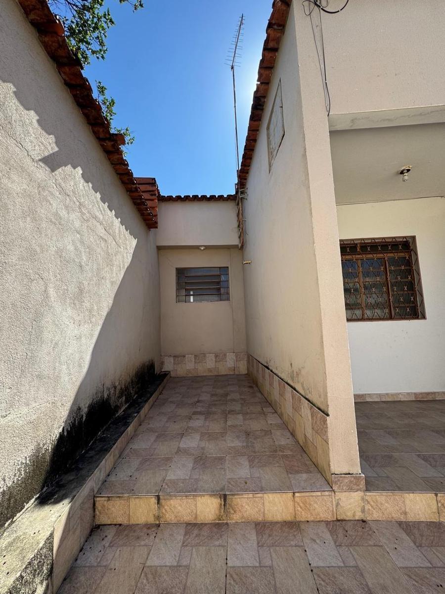 Casa, Céu Azul, 3 Quartos, 3 Vagas, 2 Suítes