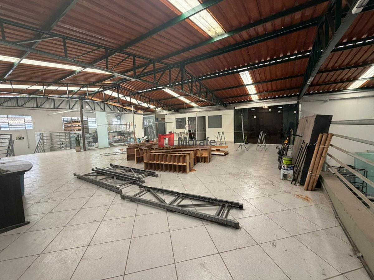 Galpão, Paquetá, 0 Quarto, 7 Vagas